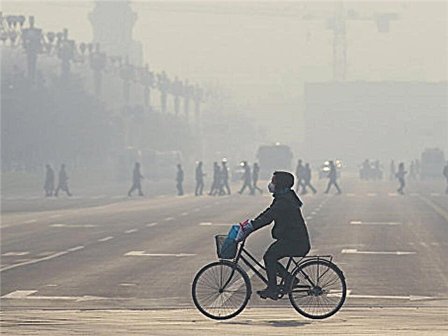 Smog in - Beijing het besluit om te wen met - met die hulp van aanhangers